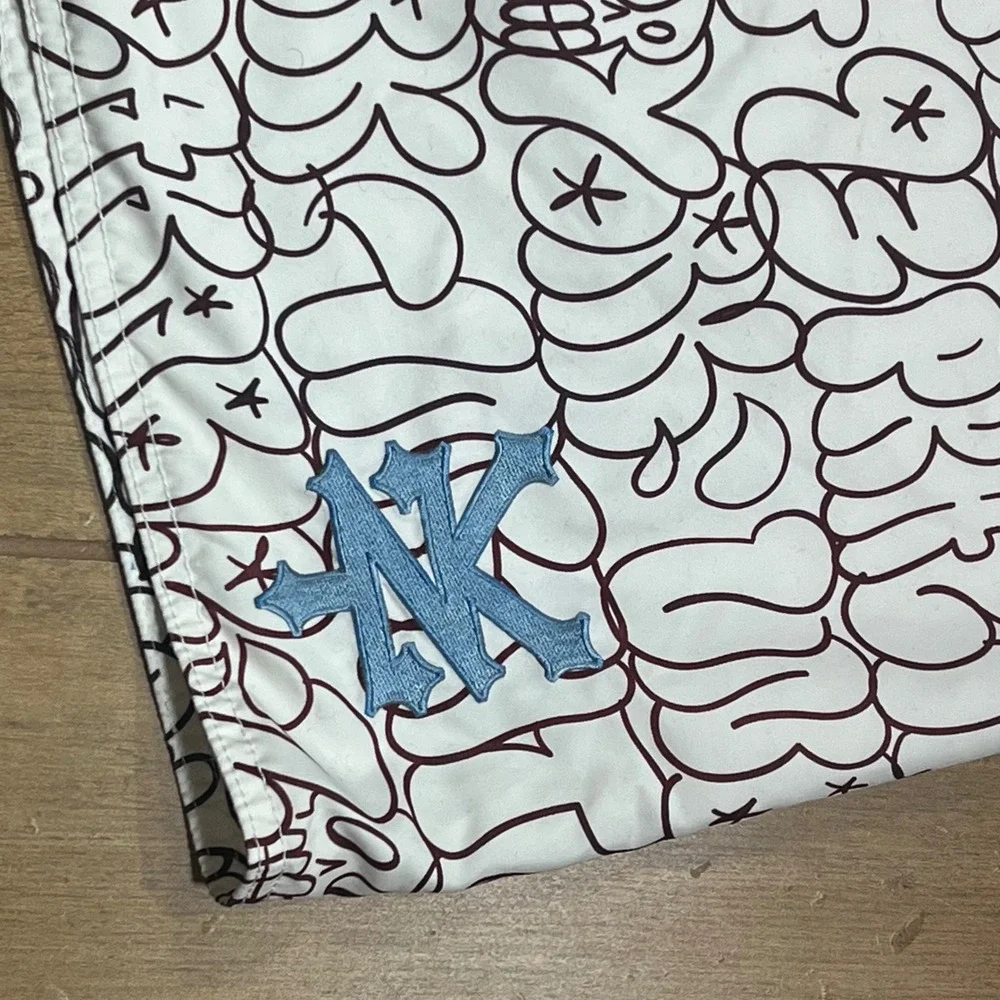 Zoo York Graffiti Board Shorts Mens 36 White Black Print Swim Trunks Skater
